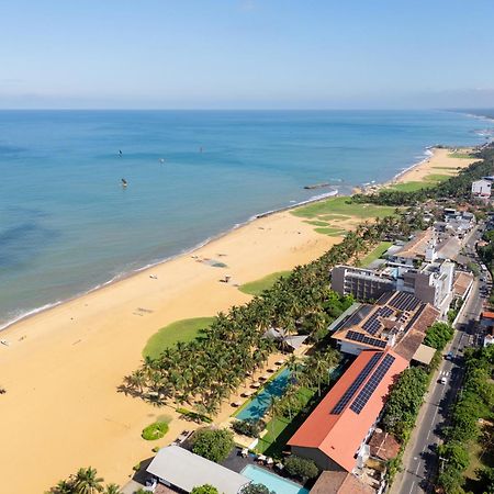Jetwing Beach Negombo Exterior photo