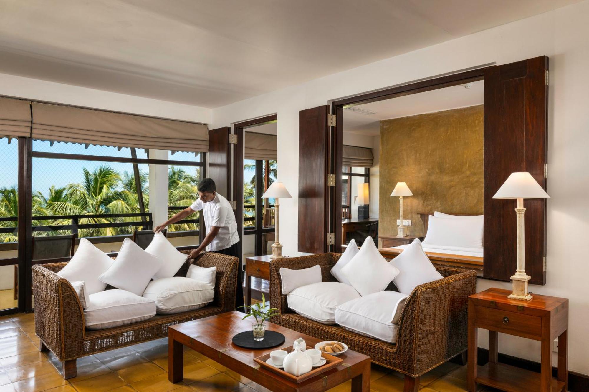 Jetwing Beach Negombo Exterior photo