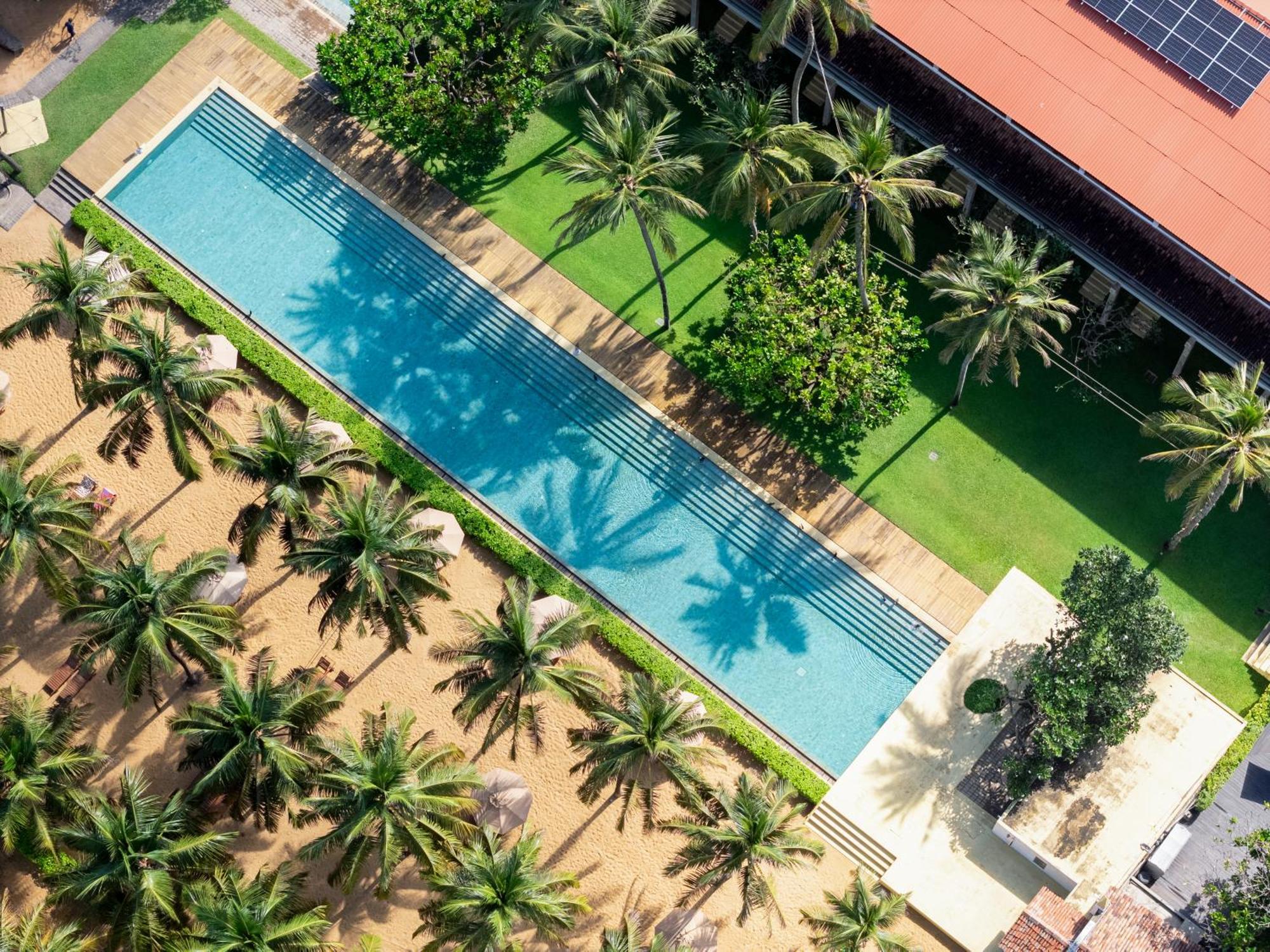 Jetwing Beach Negombo Exterior photo