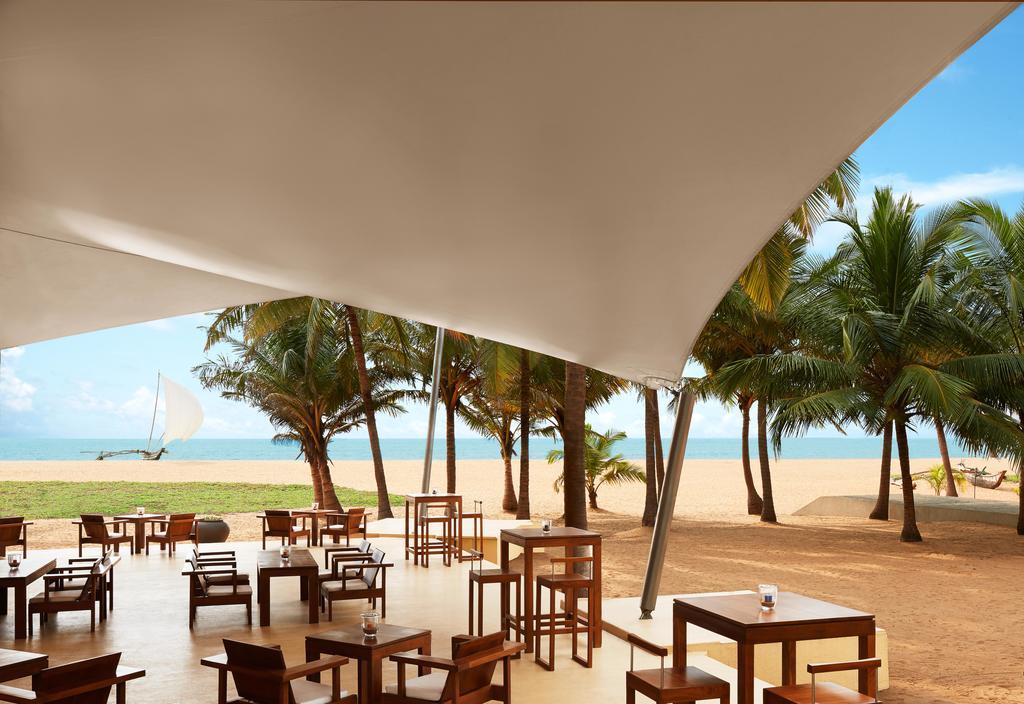 Jetwing Beach Hotel Negombo Exterior photo